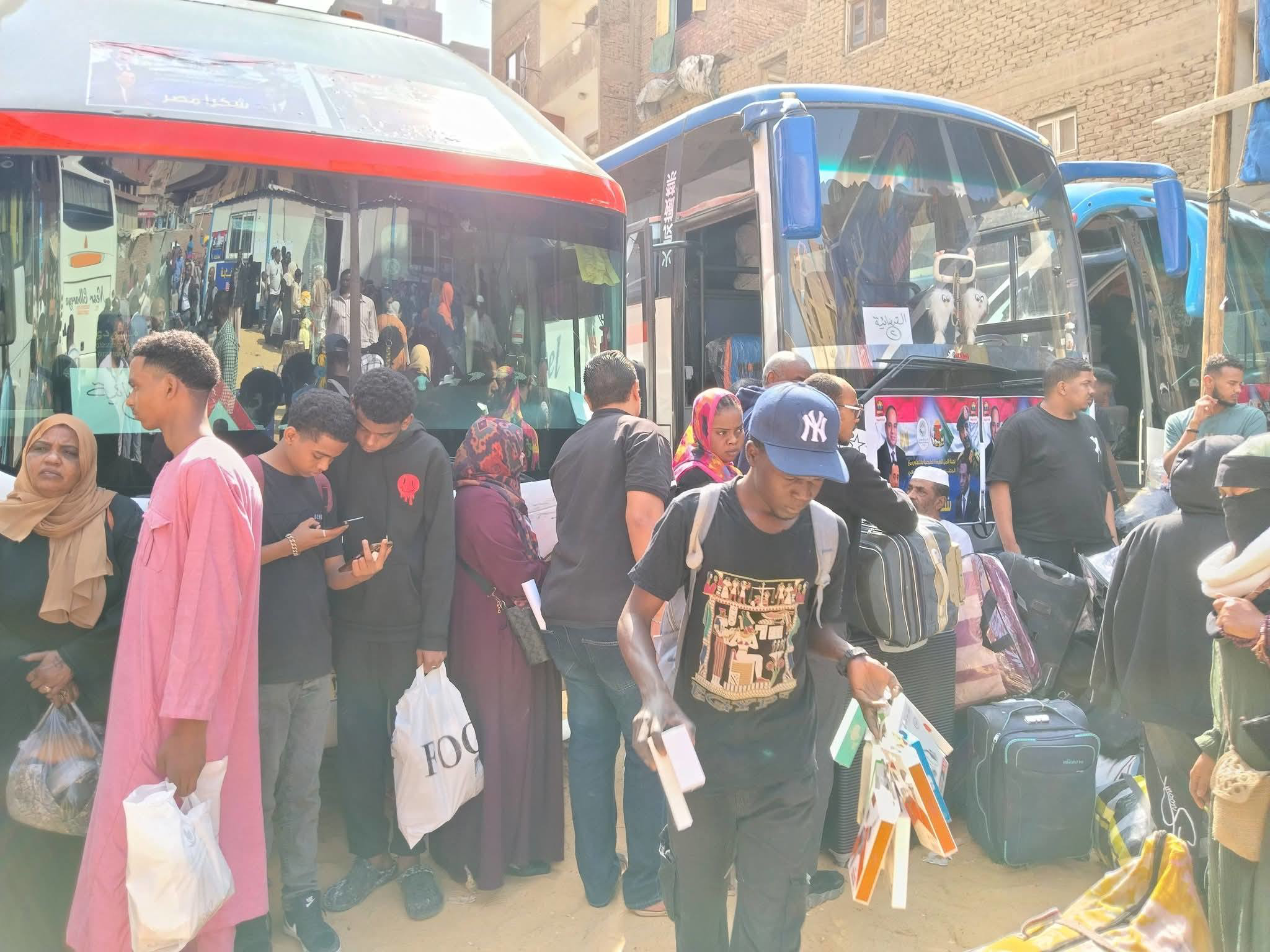 قوافل العودة السودانية.. رحلة أمل من مصر إلى حضن الوطن